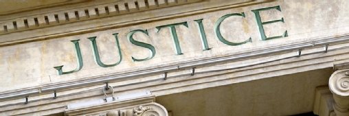 Devant le juge, qui est responsable des erreurs de l’IA ?